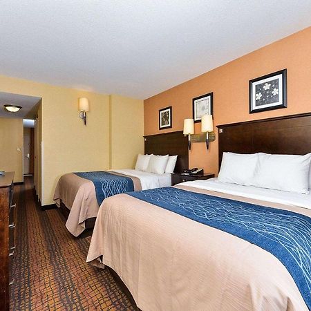 Tinton Falls Inn Экстерьер фото